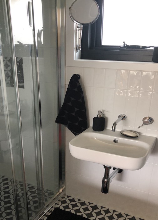 F3076CAE-C896-46BA-9FF4-04091843F588